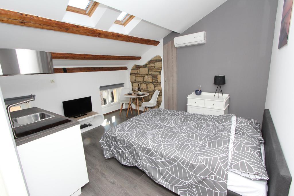 Studio Petra Apartamento Rovinj Exterior foto